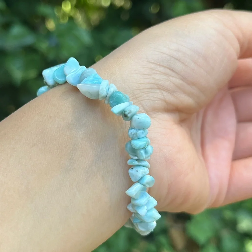 Stretchable natural Larimar chip‎ bracelet